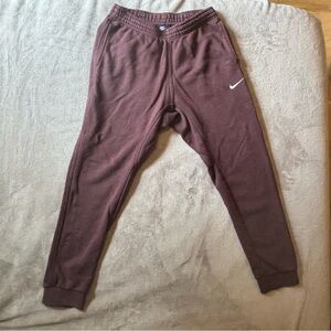 Nike maroon men’s sweatpants
